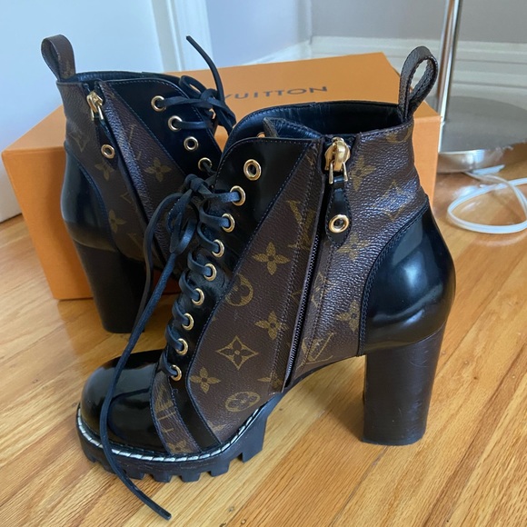 Louis Vuitton boots - Picture 2 of 5